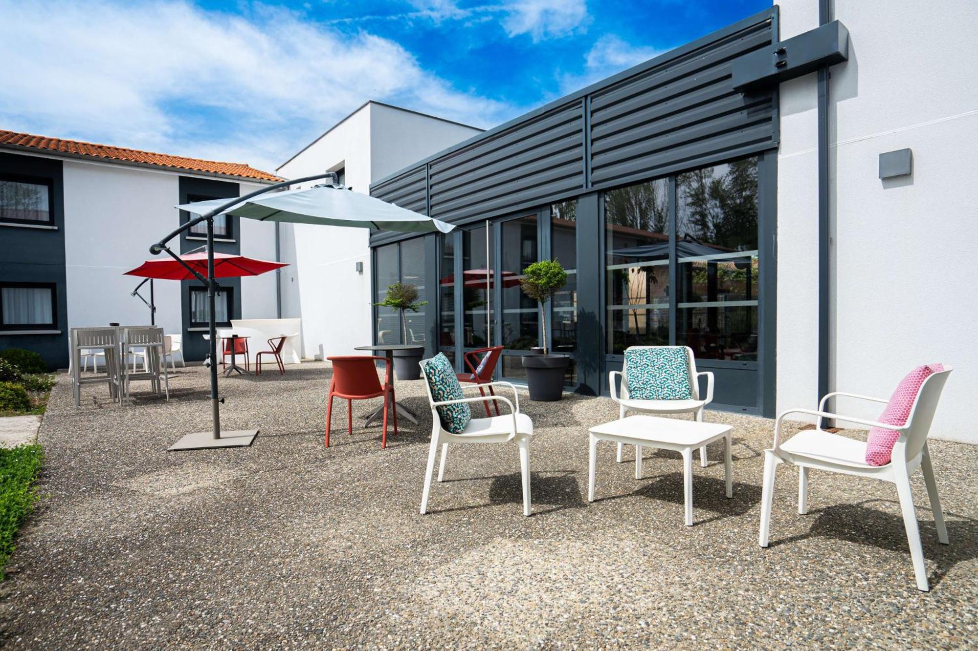 Sure Hotel By Best Western Les Portes De Montauban Exteriér fotografie